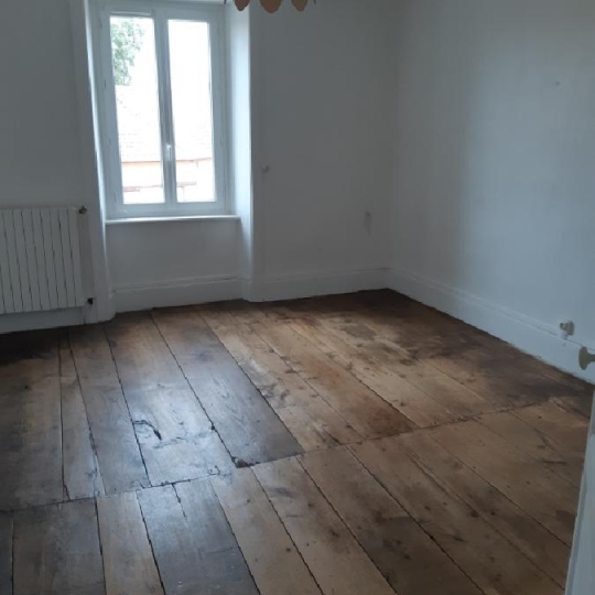  Annonces LIMOGES : Maison / Villa | BURGNAC (87800) | 76 m2 | 615 € 