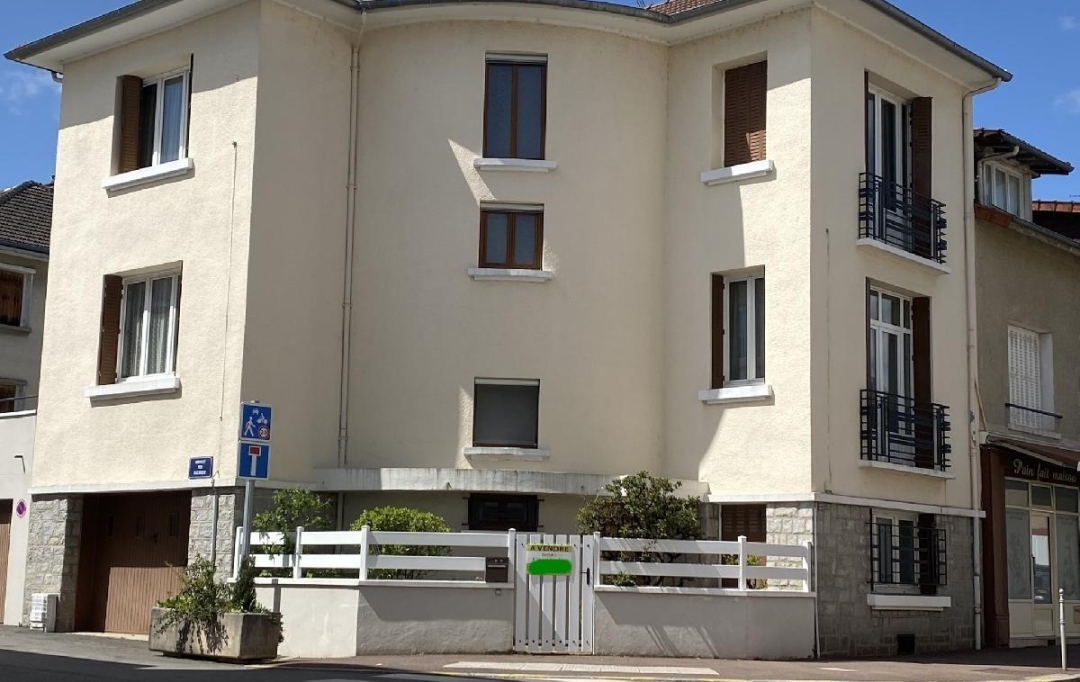 Annonces LIMOGES : Maison / Villa | LIMOGES (87000) | 160 m2 | 240 000 € 