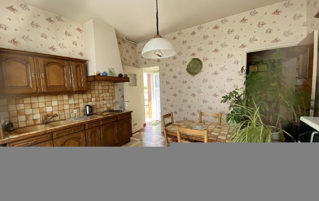 Annonces LIMOGES : Maison / Villa | LIMOGES (87000) | 160 m2 | 240 000 € 