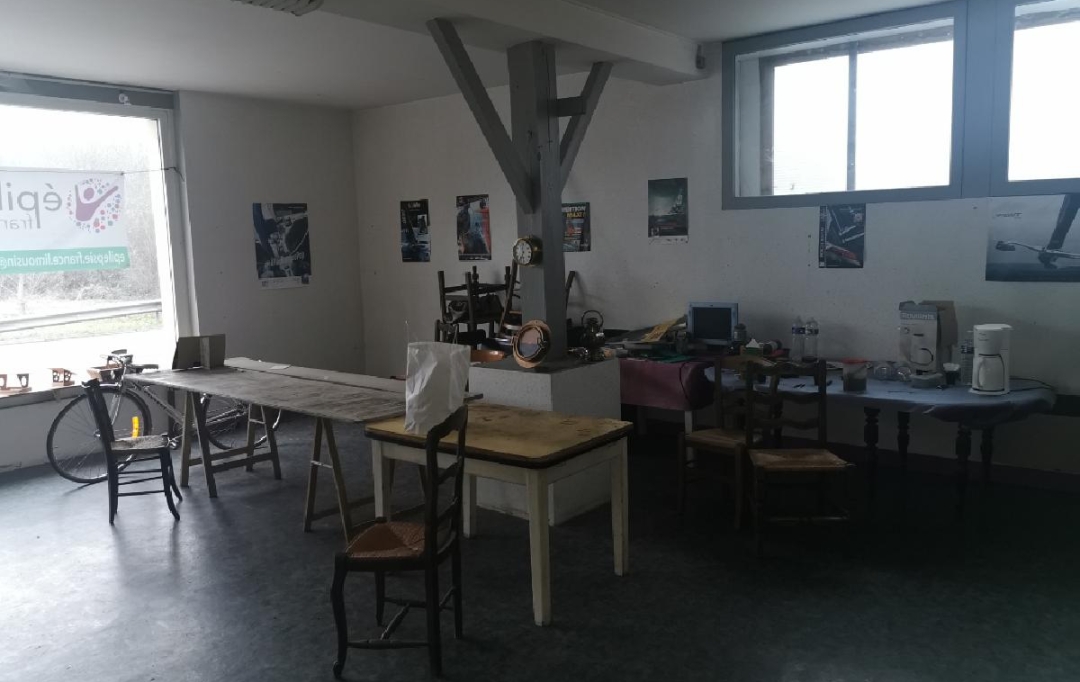 Annonces LIMOGES : Local / Bureau | AIXE-SUR-VIENNE (87700) | 1 000 m2 | 129 300 € 